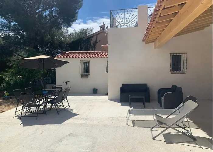 בית נופש Maison De *